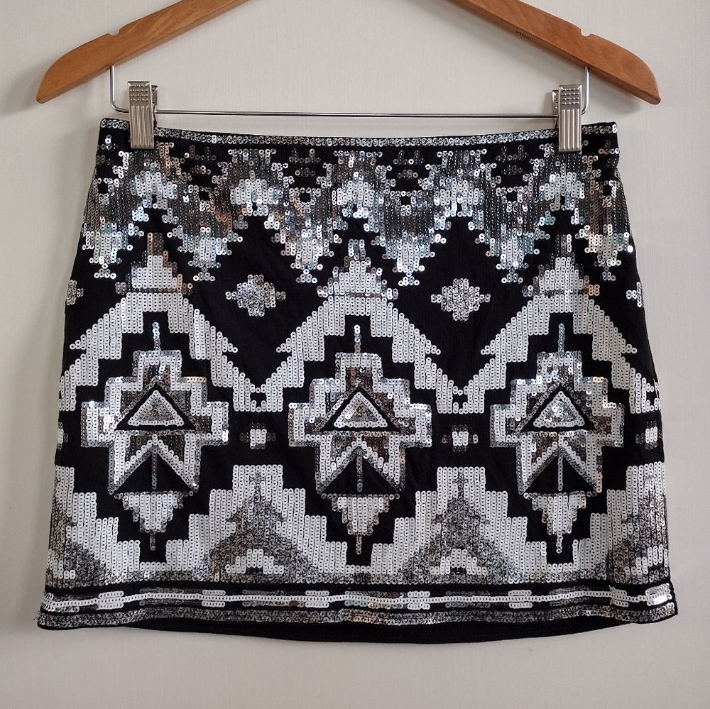 Express Sequin Skirt Women's size S EUC